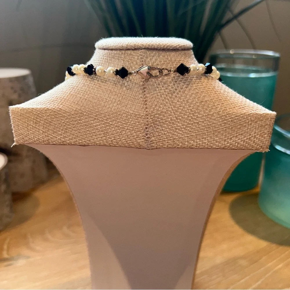 Elegant Black, Silver, Pearl Beaded Necklace and Earring Set 16.5”